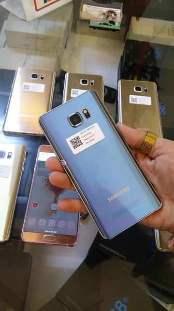 Điện thoại samsung galaxy note 5 (Máy chính hãng bản hàn) new99%.Nguyên zin100%