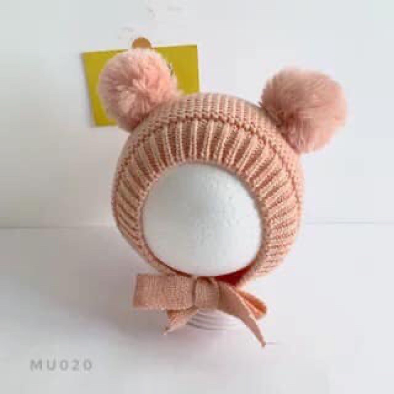 Mũ len 2 cục bông MU020