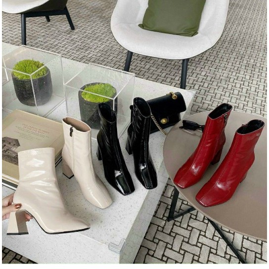 Bốt nữ lửng thời trang da bóng, Bốt nữ da bóng mũi vuông lót lông 2021 Boot cao gót gót vát khóa cạnh màu đen trắng | BigBuy360 - bigbuy360.vn