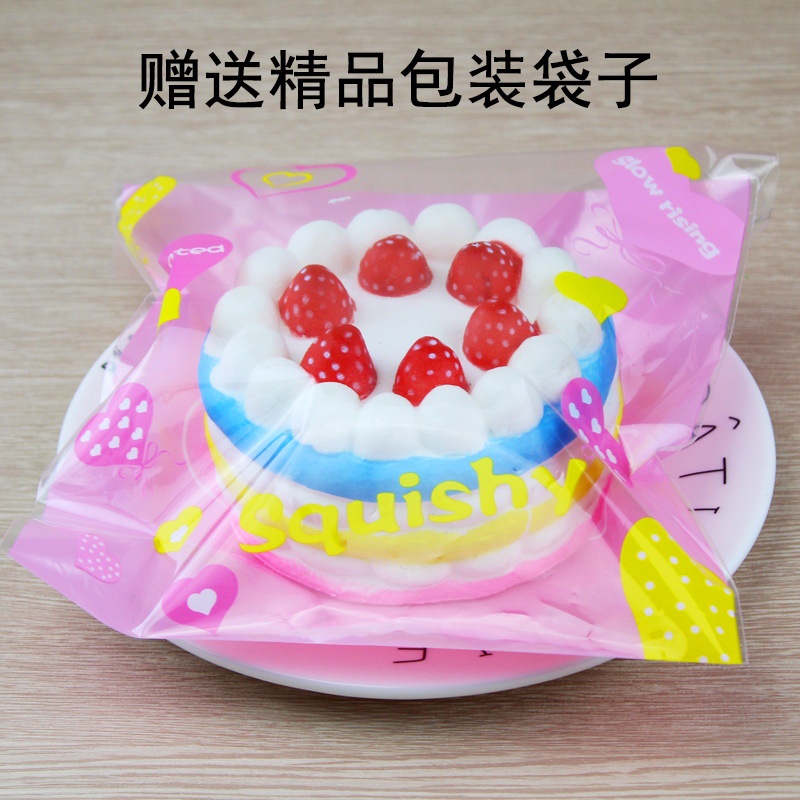 Squishy Lớn JUMBO Hình bánh kem gato 6 dâu 3 màu Đồ Chơi Xốp Giảm Stress Hình mềm mịn dễ Thương đàn hồi Cho Bé