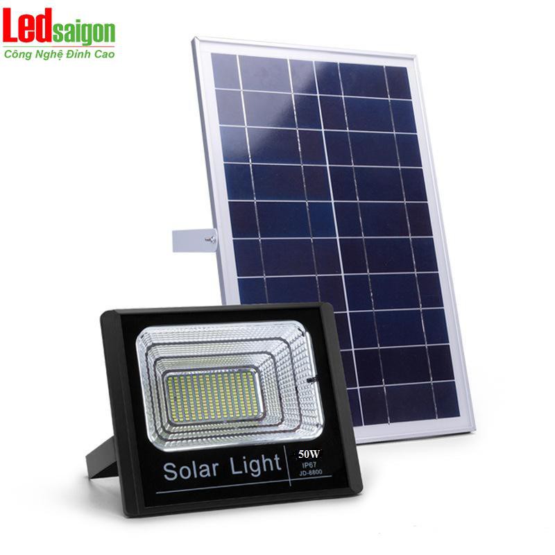 Đèn năng lượng mặt trời chính hãng SOLAR LIGHT 100w 50w siêu sáng  pin sạc tách rời , có remot điều khiển từ xa