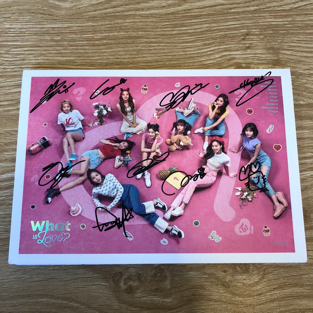 TWICE - What Is Love (Ver A) [Autograph / Full Signed / chữ ký 9 thành viên]