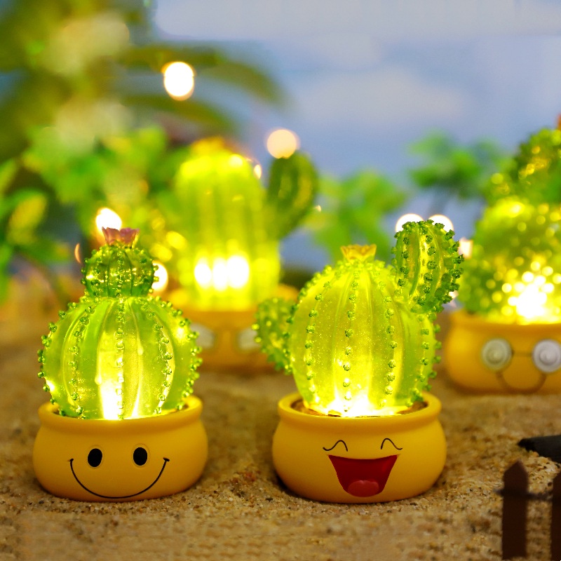 Set 4 mô hình xương rồng chibi phát sáng biểu cảm dễ thương dùng để trang trí góc làm việc bàn học quà tặng bạn bè - Ráp
