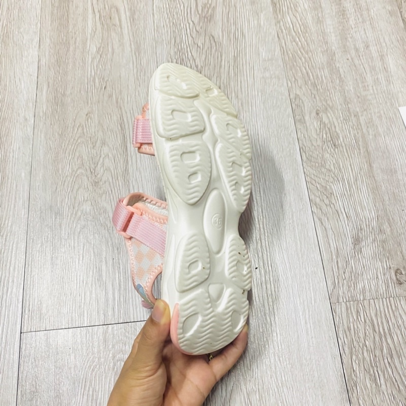 Dép quai,sandal đi học cho bé gái,hàng Quảng Châu cao cấp bền nhẹ