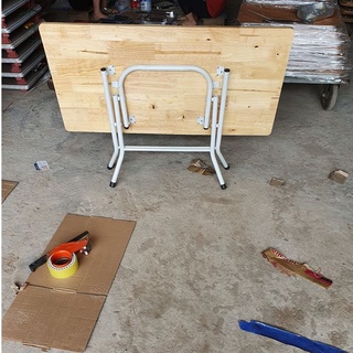 bàn gỗ cao su 50*1m chân cao 72cm