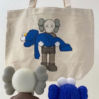 Túi tote Kawsx Uniqlo (Chính hãng)