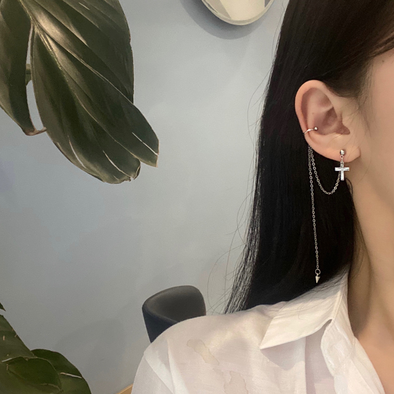 Khuyên Tai Thánh Giá Đơn Giản Cá Tính