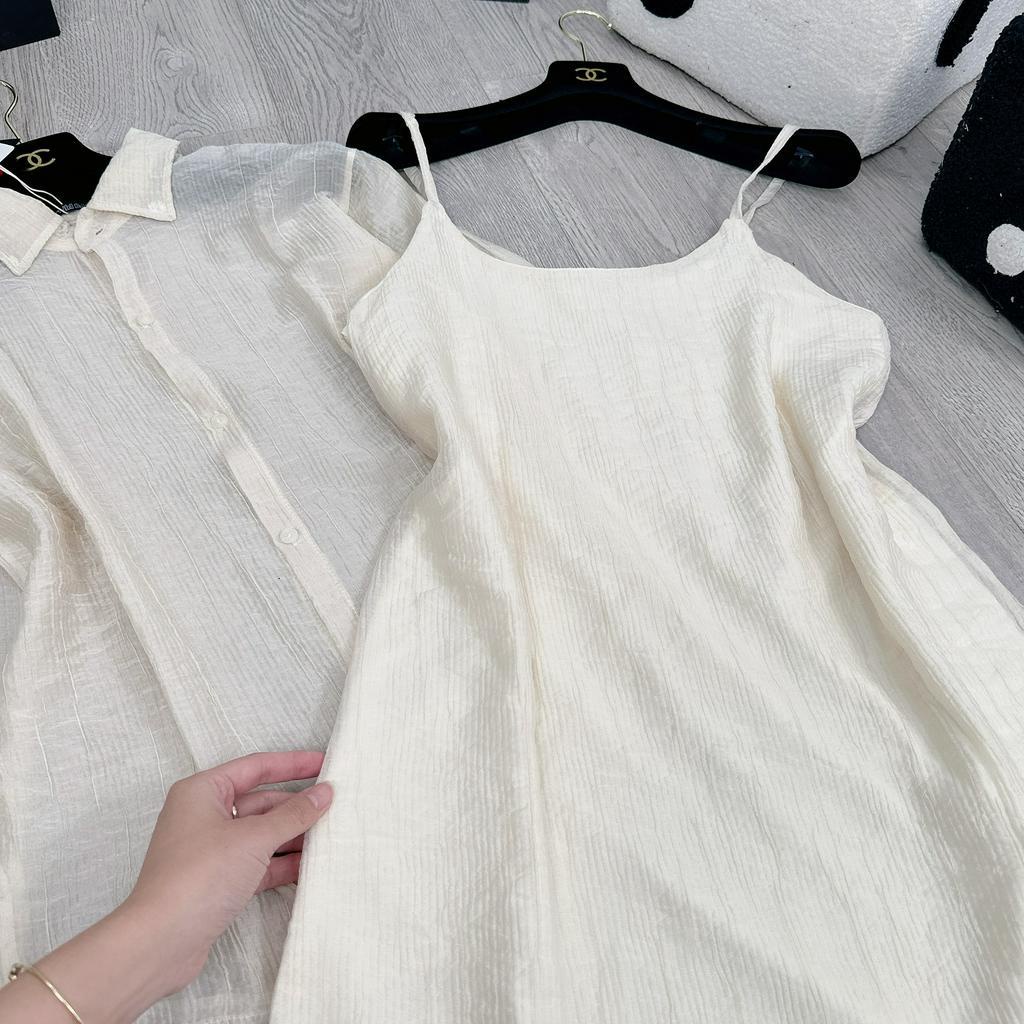 Set Váy Nữ Áo Sơ Mi Nữ Tơ Sọc Kèm Váy 2 Dây Nữ Trơn Dáng Dài Có Lớp Lót Freesize