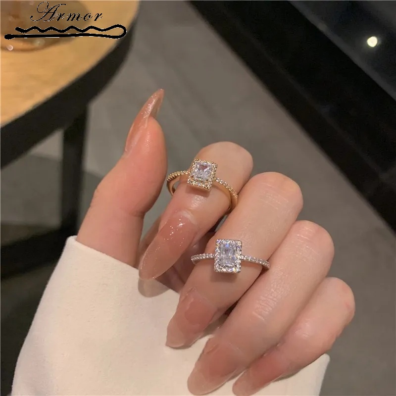 Nhẫn Hở Đính Đá Zircon Hình Vuông Thiết Kế Đơn Giản Sang Trọng Thời Trang Cho Nữ