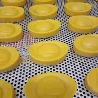 Khuôn trung thu lò xo thỏi vàng 50g 4 mặt kèm nhấn