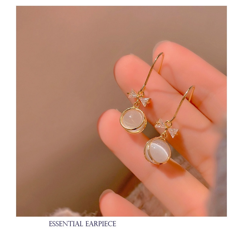 Đôi bông tai dáng dài hình nơ đính đá thời trang cho nữ