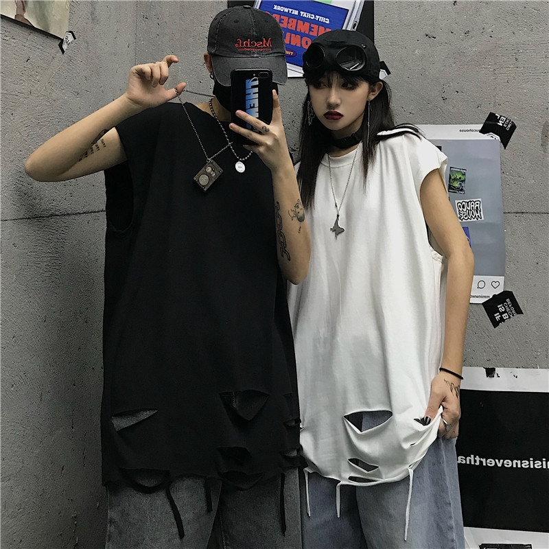 Áo Thun Form Rộng Khoét Lỗ Phong Cách Retro