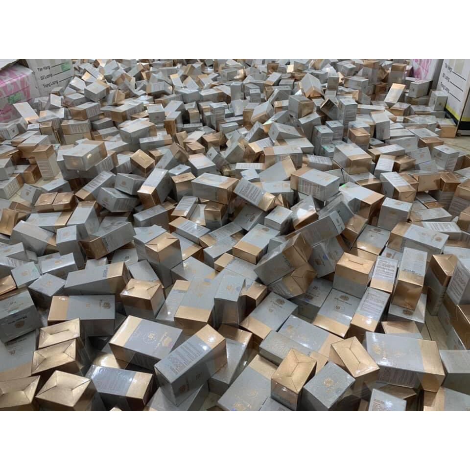 Kem chống nắng dưỡng trắng Hoàng Cung Magic Skin - Thảo Dược Từ Thiên Nhiên | BigBuy360 - bigbuy360.vn