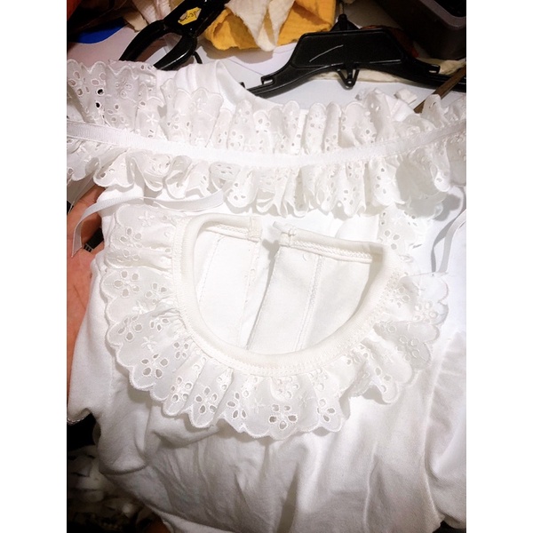 Bộ cộc tay trắng phối ren cao cấp chất liệu 100% cotton cho bé