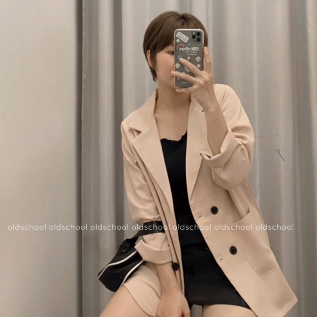 ÁO BLAZER BE NHẠT 4 CÚC (ảnh thật/sẵn)