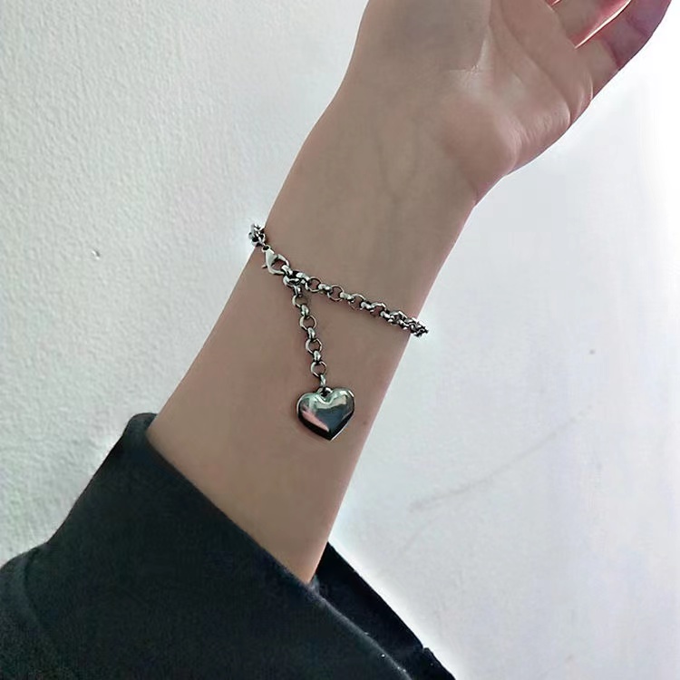 Lắc tay bạc mặt trái tim cho nữ
