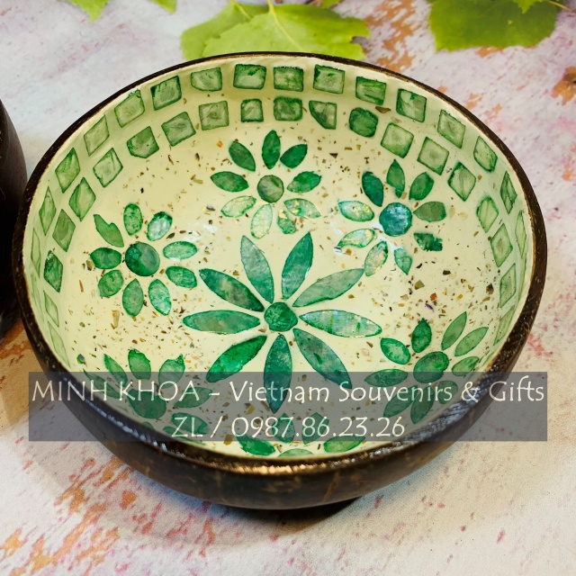 Bát Gáo Dừa Bến Tre Khảm Trai Trứng Tiện Dụng - Vietnamese Coconut Bowls