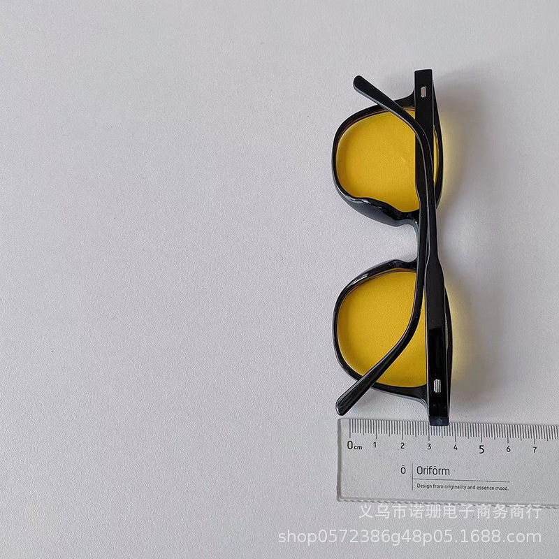 Kính râm Retro chống tia UV400 mùa hè cho bé trai bé gái