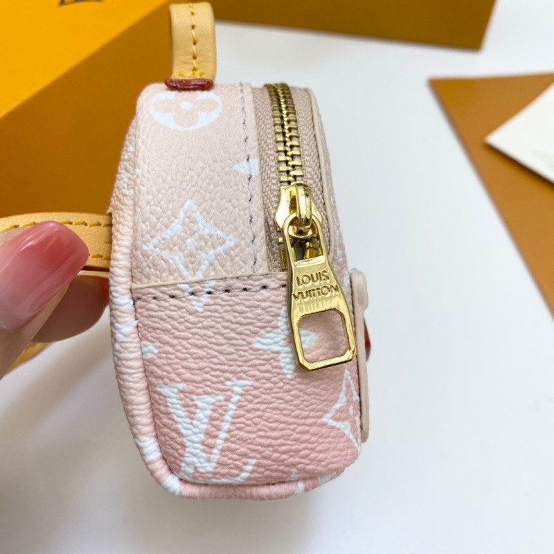 Balo mini đeo tay cho nữ Louis Vuitton LV da thật cao cấp có nút điều chỉnh hàng 1-1 vip