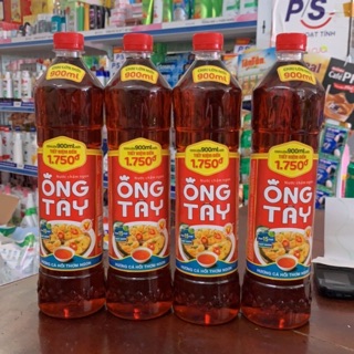 Nước mắm Ông Tây chai 900ml