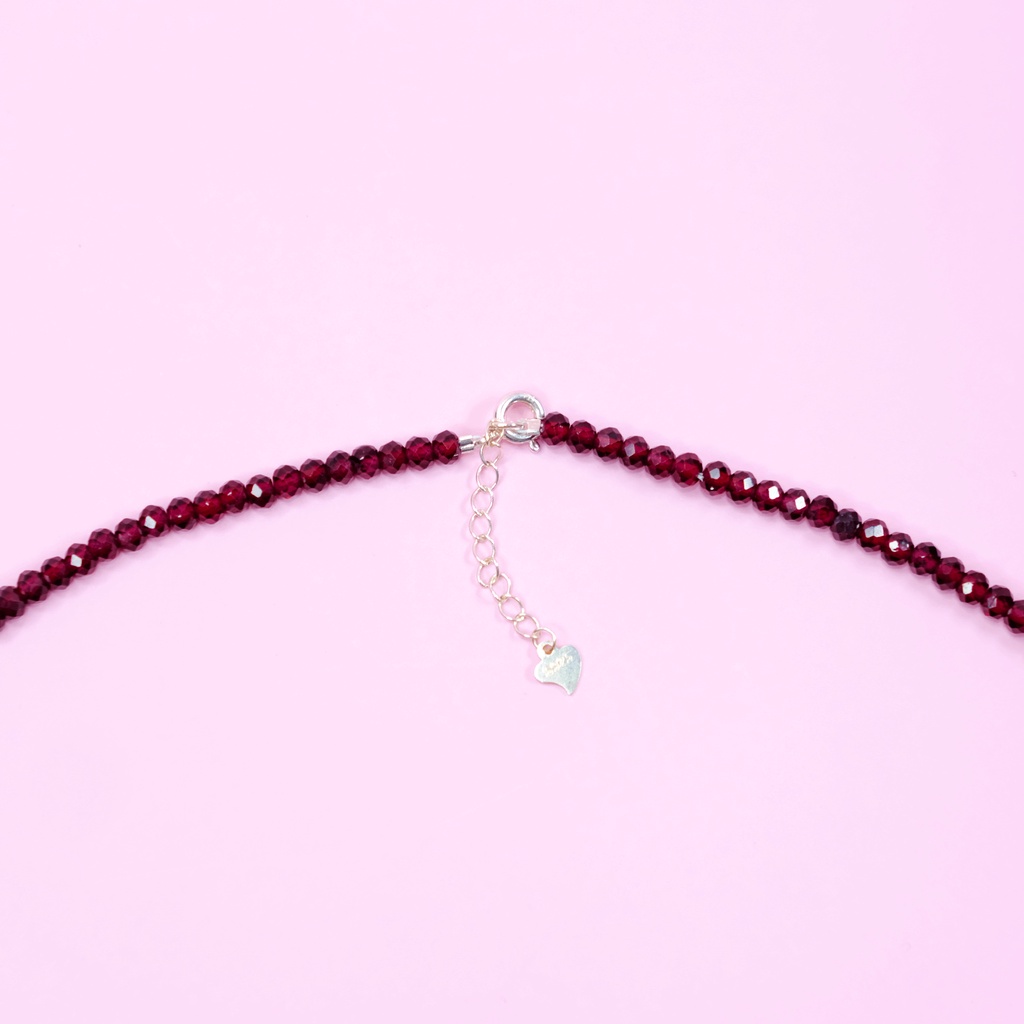 Vòng cổ Garnet đỏ giác tròn UPCARA