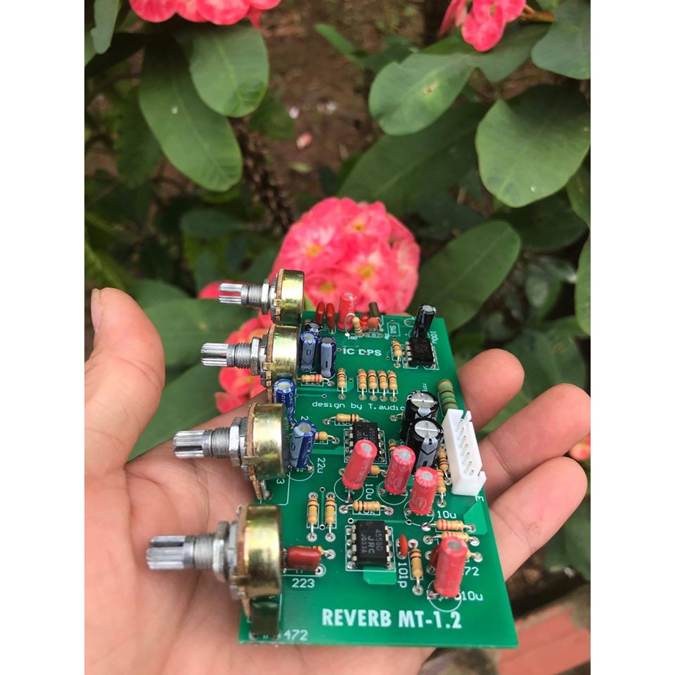 Reverb 4 volume cho ampli 2 hiệu ứng