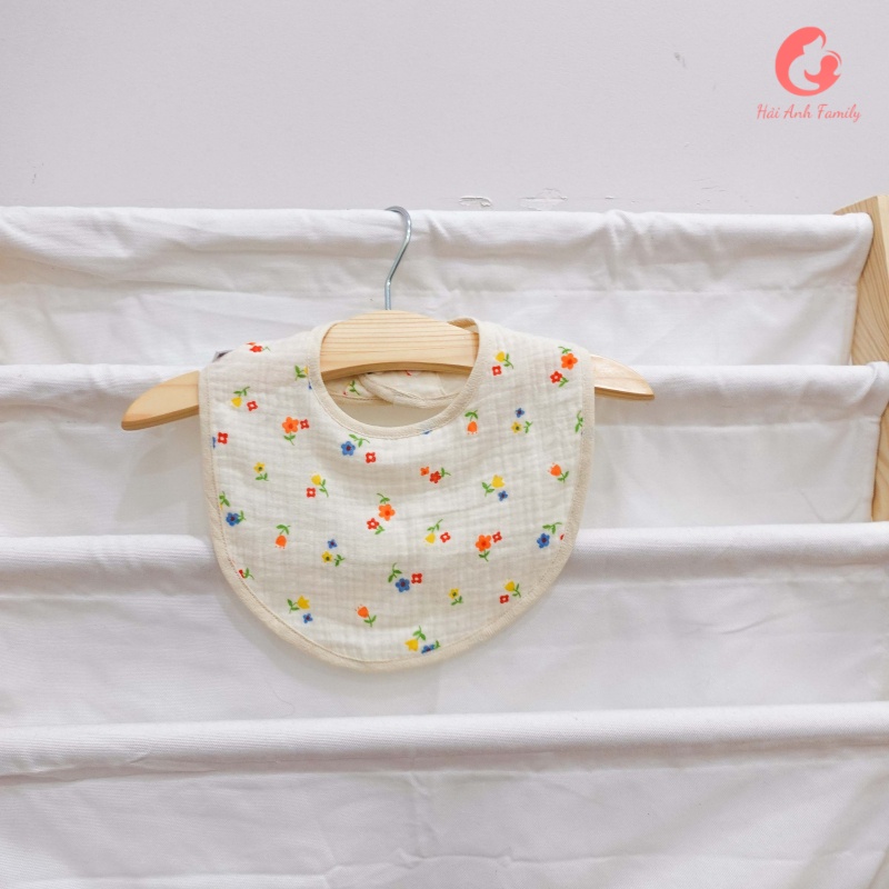 Yếm muslin mỏng sơ sinh hoạ tiết đáng yêu cho bé