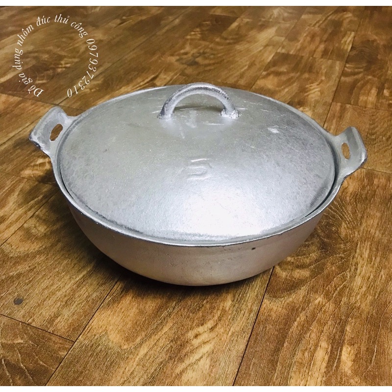 Nồi gang đúc kho cá thịt, nấu lẩu đk 25cm ( số 5 )