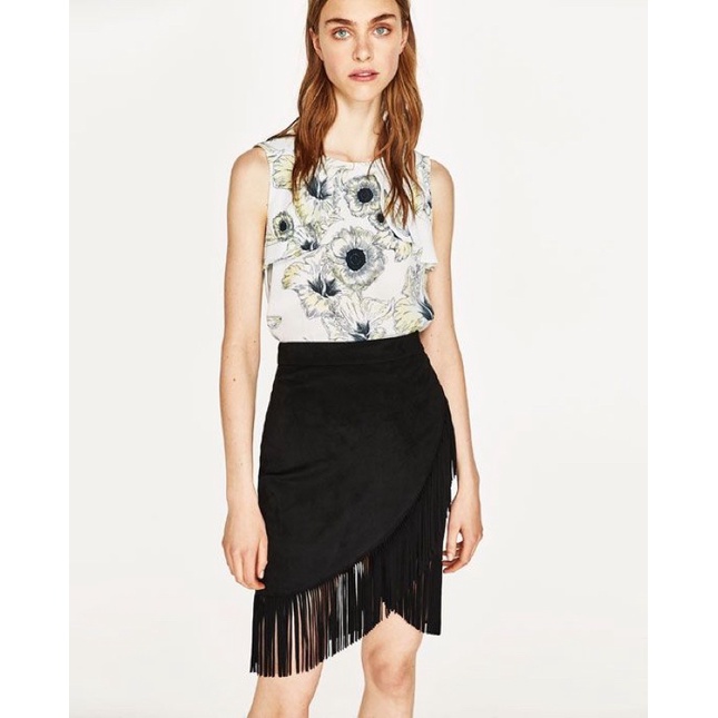 Chân váy ZARA da lộn Auth