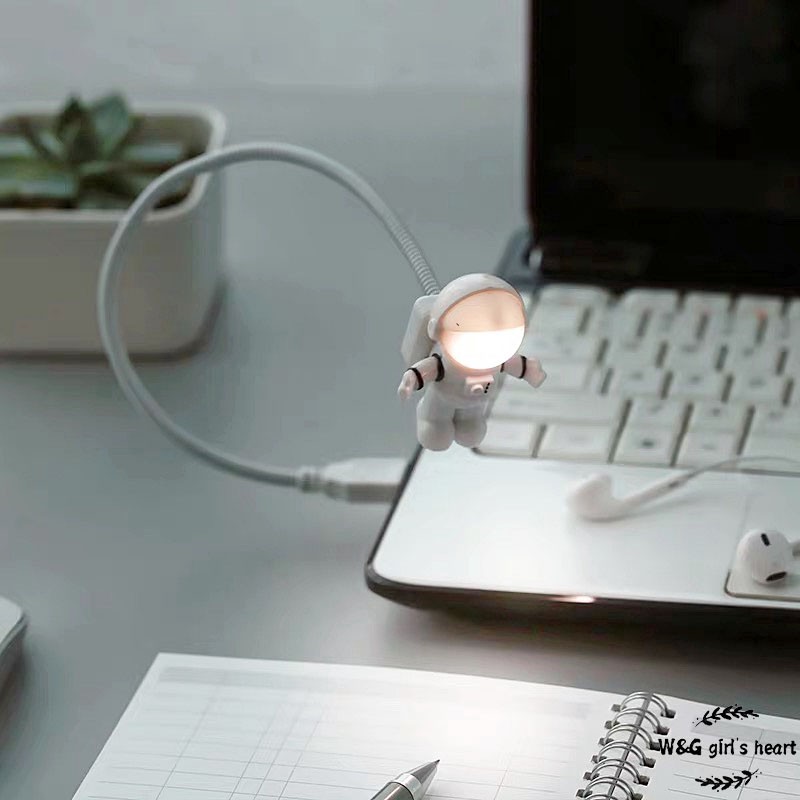 Đèn led mini cắm cổng usb hình phi hành gia