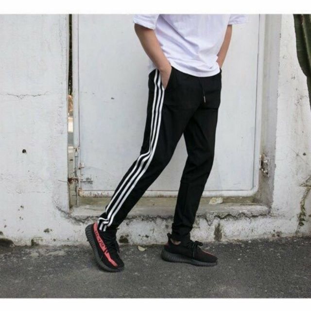 Quần Jogger pant 3 line