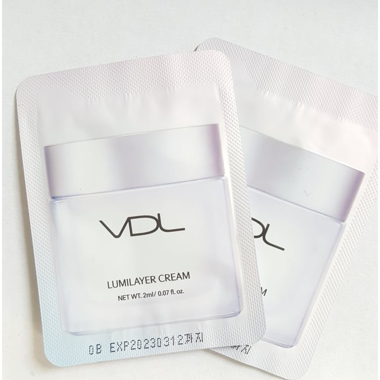 Sample kem VDL dưỡng trắng da ban ngày nâng tone tức thì - VDL Lumilayer Cream 2ml. | BigBuy360 - bigbuy360.vn