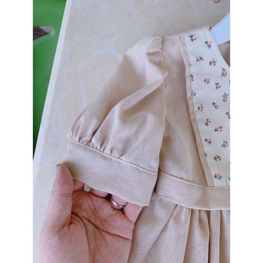 Váy đầm thiết kế vintage cho bé gái từ 8-32kg chất linen bột màu be mềm mịn mát