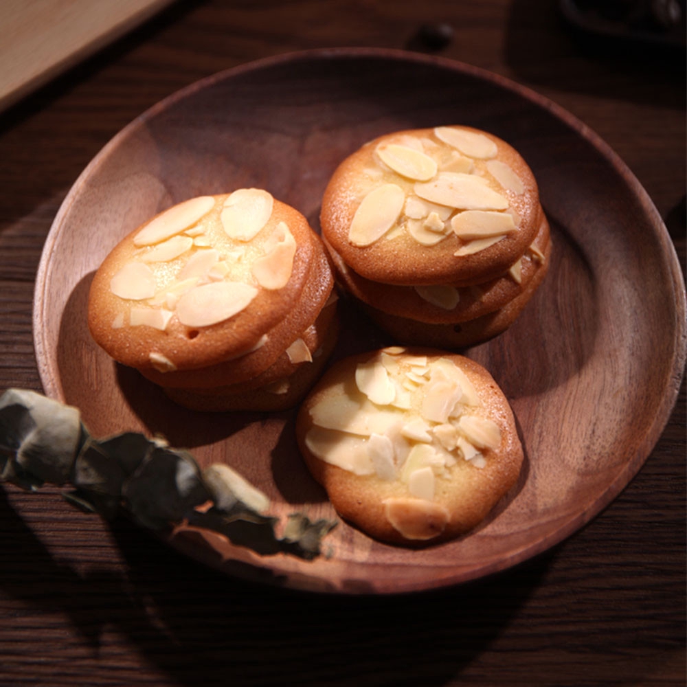 Khuôn Làm Bánh / Sô Cô La Tiện Dụng Cho Gia Đình diy