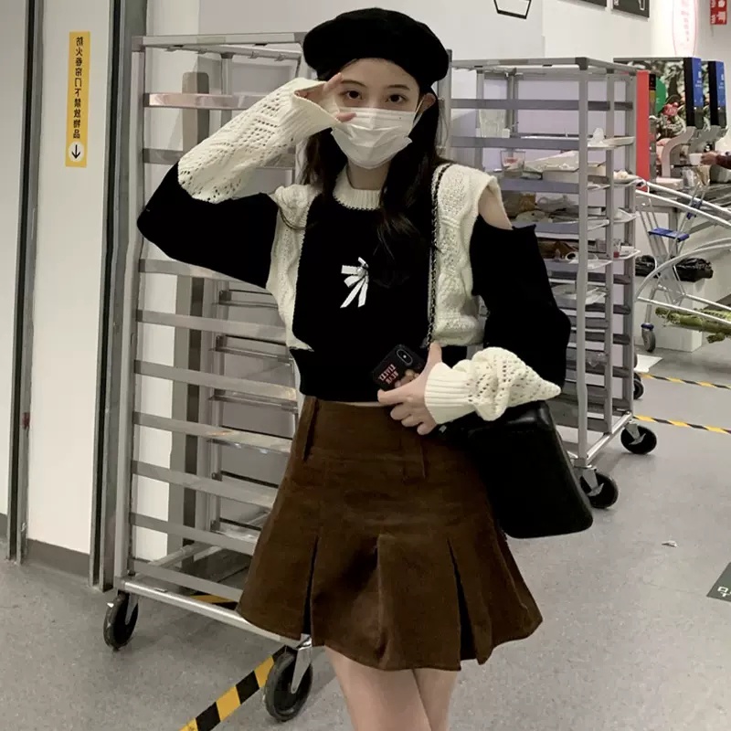 Áo croptop ZHELIHANGFEI dệt kim tay dài hở vai dáng rộng phong cách trẻ trung quyến rũ cho nữ