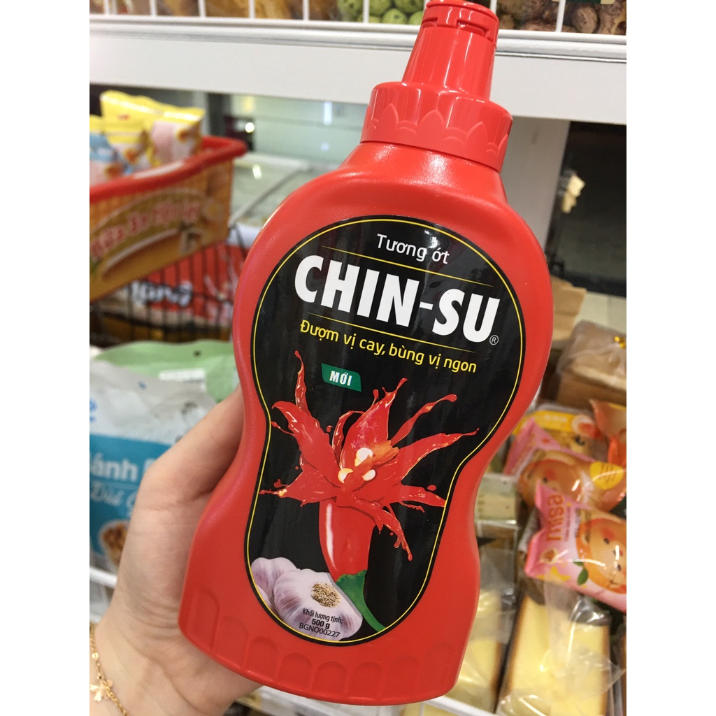 Tương ớt Chinsu đậm vị cay,bùng vị ngon chai 500g