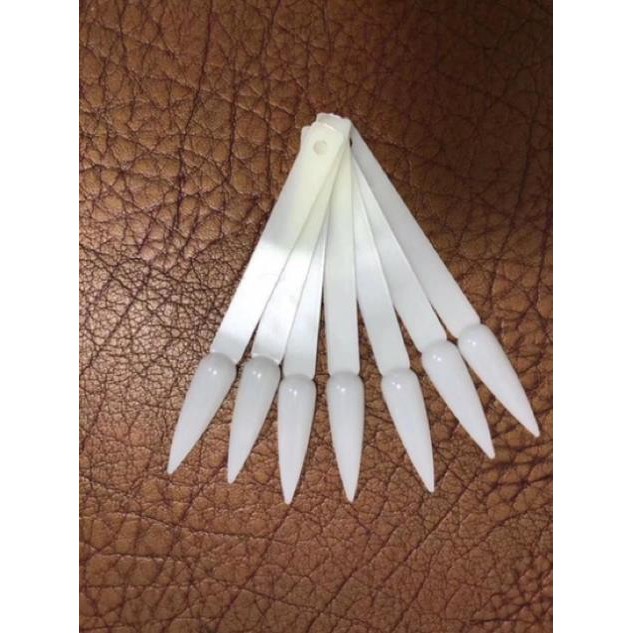 Móng Que Nhọn Tập Sơn Túi 40 Móng