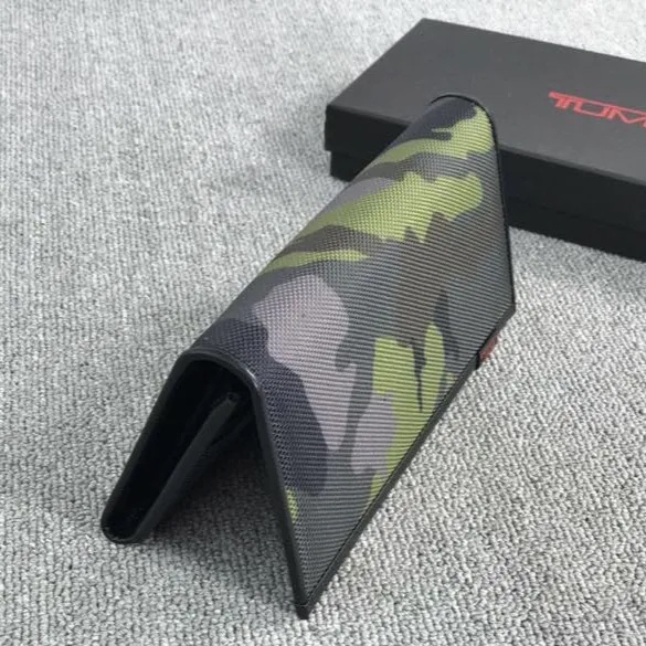 Tumi Ví Da Nam YKK 18643 Dáng Dài Có Khóa Kéo