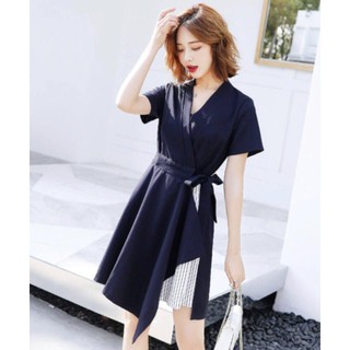 Đầm xanh tà phối sọc