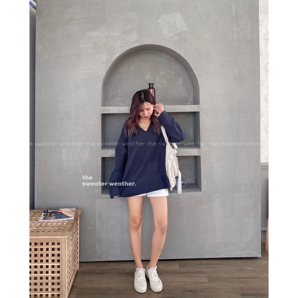 Áo len cổ v oversize AL8 | BigBuy360 - bigbuy360.vn