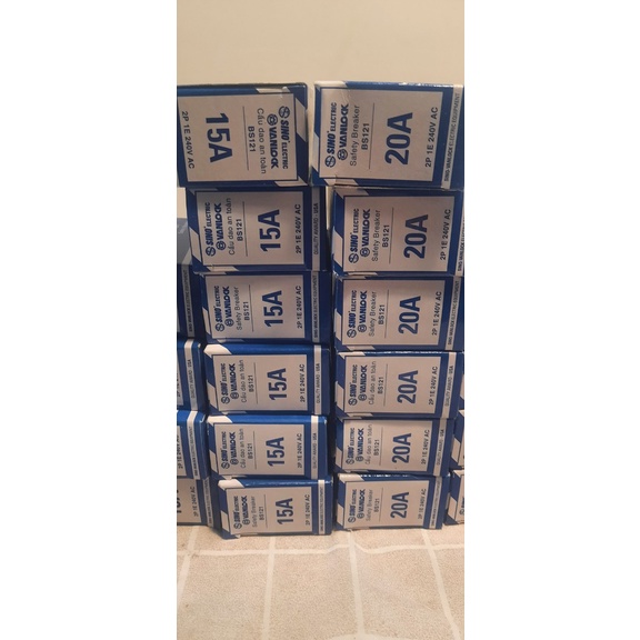 Aptomat /át hộp  điều hoà / bình nóng lạnh cả vỏ 15a 20a 30a SINO-VANLOCK