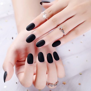 24 chiếc móng giả màu đen để trang trí trong làm móng