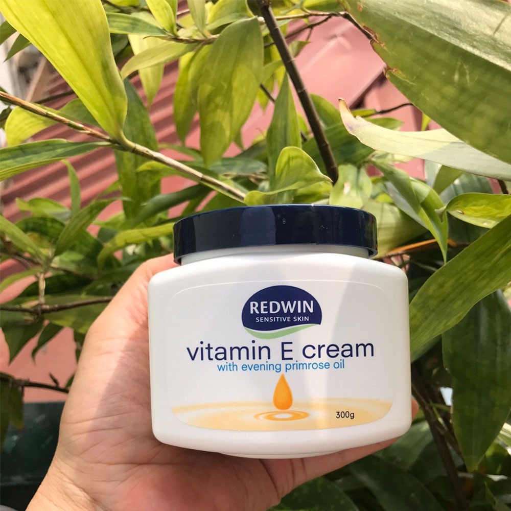 Kem dưỡng da mềm mịn redwin Vitamin E Cream 300g | BigBuy360 - bigbuy360.vn