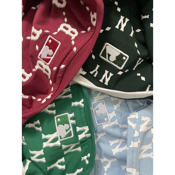 Áo Phông Unisex In Logo Toàn Áo Monogram Chất Cotton 100% Mịn Mát