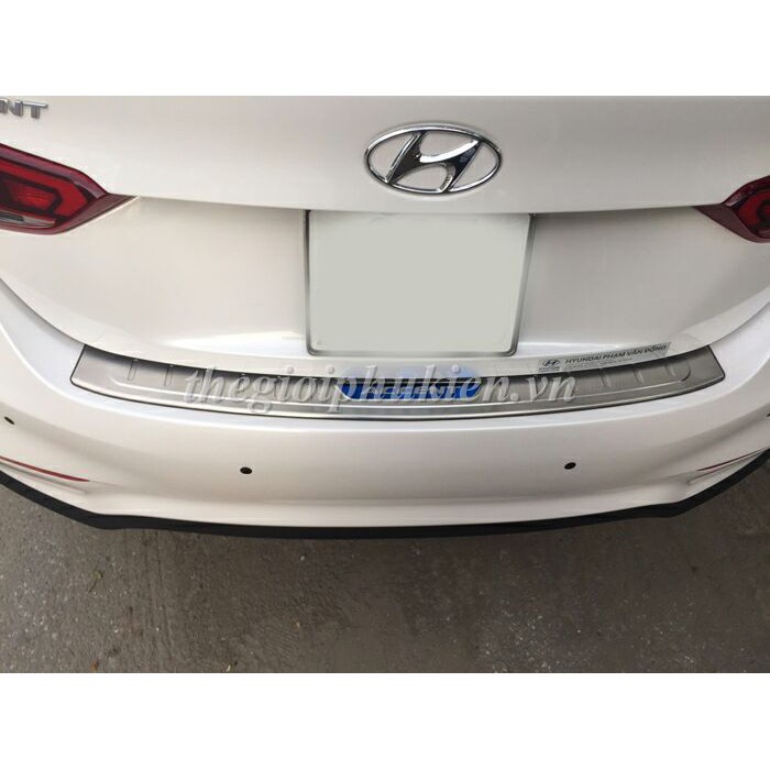 Chống trầy cốp Hyundai Accent 2018-2022 – INOX(hàng cao cấp)