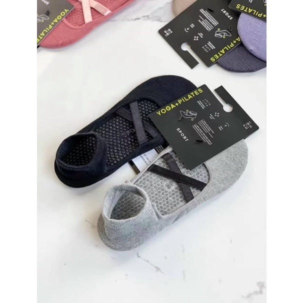 Tất chuyên dùng tập yoga