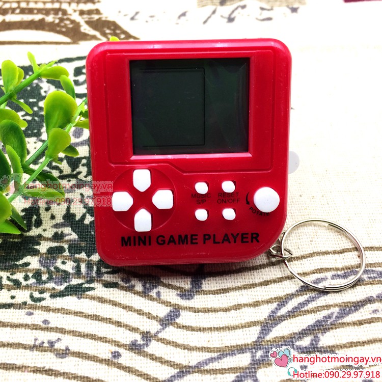 Móc chìa khóa kiêm máy chơi game cổ điển C112 | BigBuy360 - bigbuy360.vn