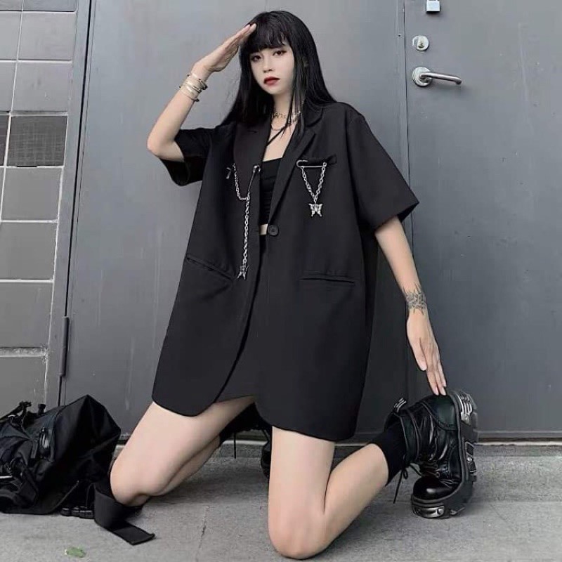 Khoác Vest Phối Dây Xích Cực Sang Chảnh | BigBuy360 - bigbuy360.vn