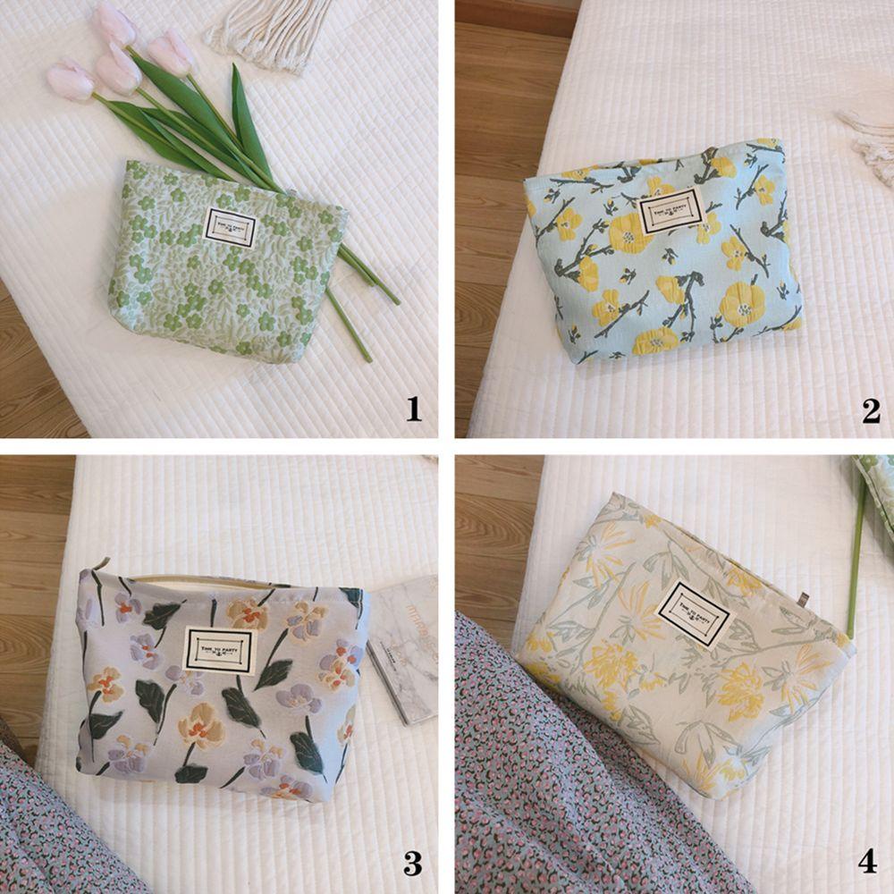 CACTU Túi Đựng Mỹ Phẩm Dập Nổi Họa Tiết Hoa Xinh Xắn Cỡ Lớn Tiện Dụng Cho Bạn Gái