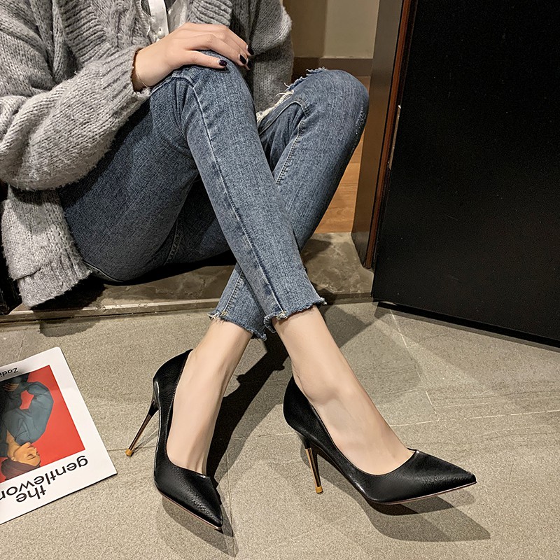 Giày cao gót/Giày nữ, sexy, mũi nhọn, màu đen, gót nhỏ, phong cách quý phái, phù hợp cho mùa thu, mẫu mới nhất